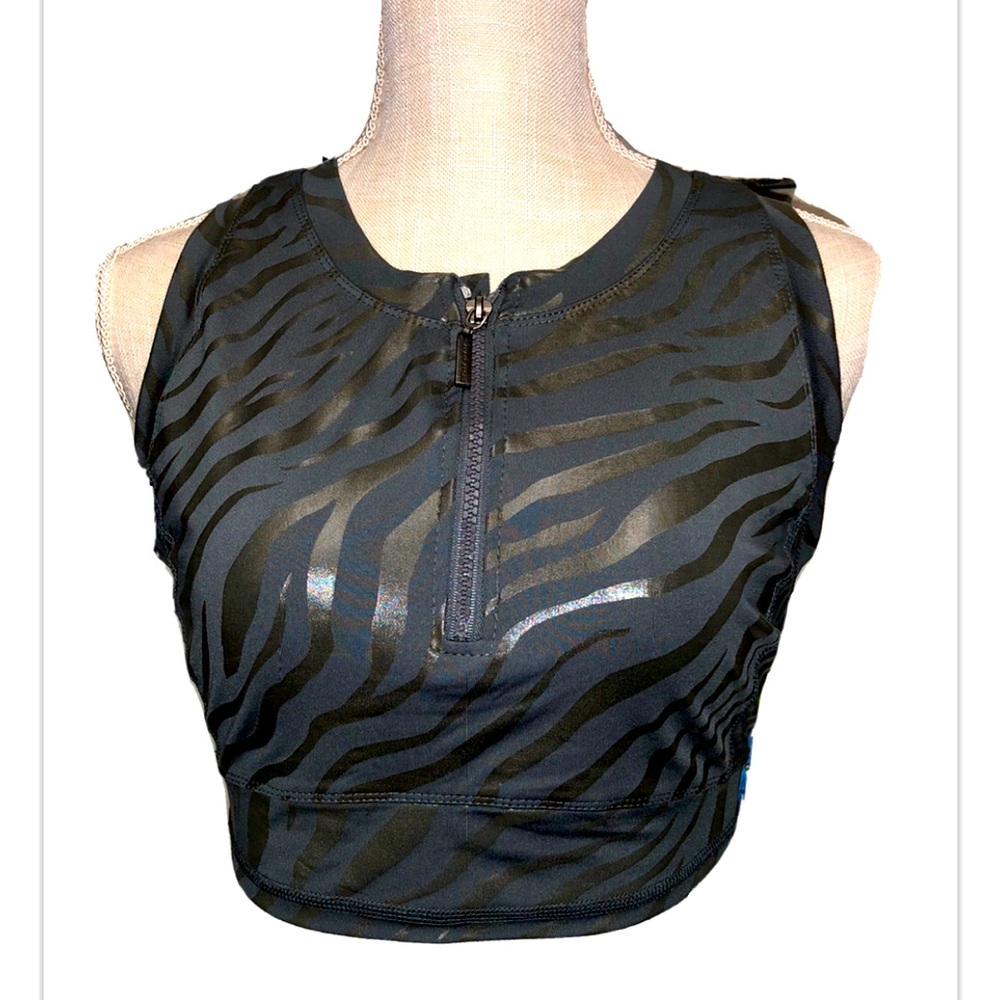 Tahari sport half zip sport bra coated zebra new with tags - Picture 3 of 7